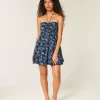 Μίνι φόρεμα Babydoll Strapless Ruffle Μίνι φόρεμα Babydoll Strapless Ruffle