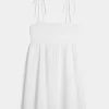 Μίνι φόρεμα Babydoll Tie-Strap Μίνι φόρεμα Babydoll Tie-Strap