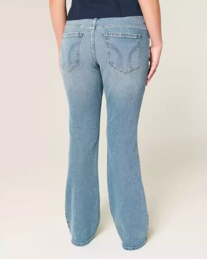 Χαμηλό ψηλό τζιν μεσαίου πλυσίματος Bootcut Χαμηλό ψηλό τζιν μεσαίου πλυσίματος Bootcut