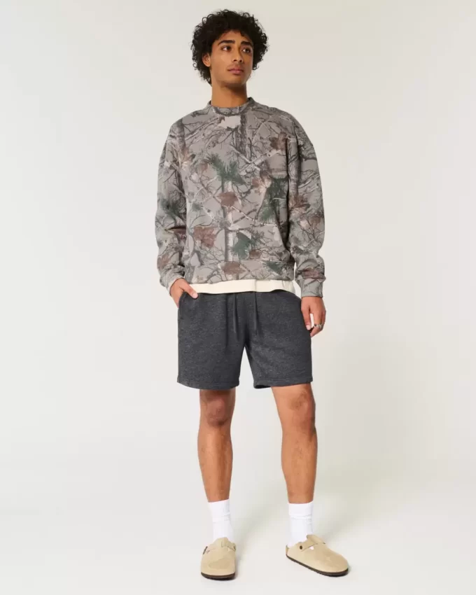 Φούτερ με λογότυπο Boxy Camo Crew Φούτερ με λογότυπο Boxy Camo Crew