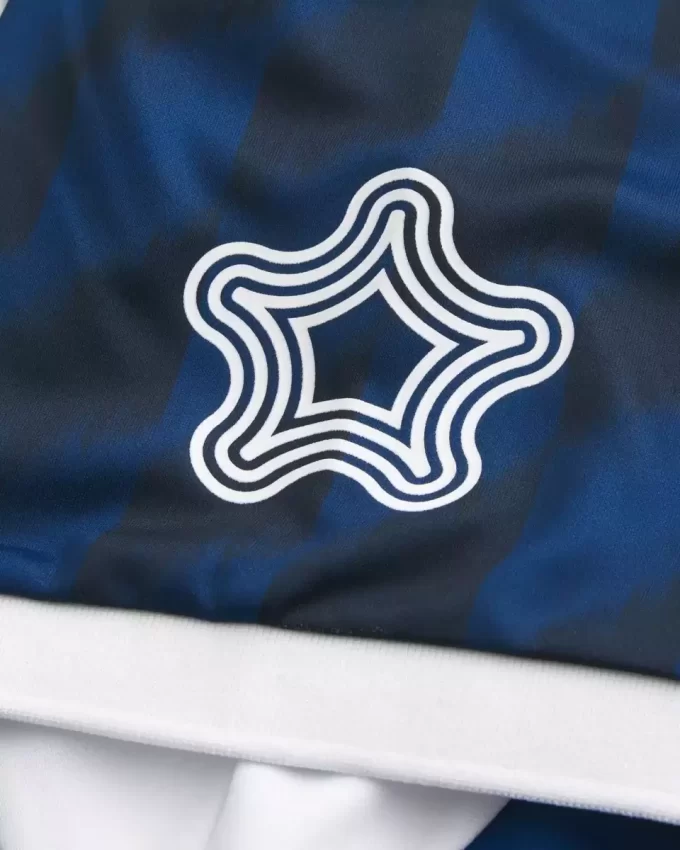 Boxy Dynamix Graphic Jersey Boxy Dynamix Graphic Jersey