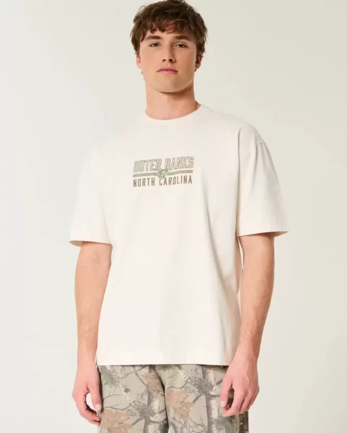 Γραφικό μπλουζάκι Boxy Heavyweight Outer Banks Γραφικό μπλουζάκι Boxy Heavyweight Outer Banks