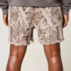 Φλις σορτς Camo στο μέσο του μηρού Φλις σορτς Camo στο μέσο του μηρού
