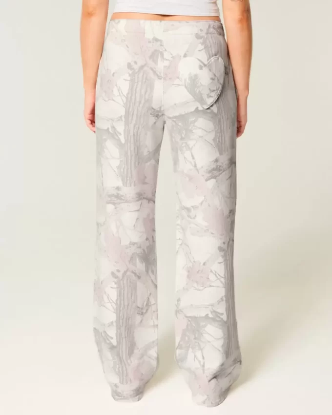 Παντελόνι Camo με φαρδύ πόδι Heart Pocket Camo Παντελόνι Camo με φαρδύ πόδι Heart Pocket Camo