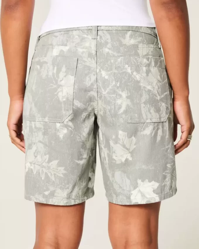 Curvy χαμηλού ύψους Camo Baggy Jort Curvy χαμηλού ύψους Camo Baggy Jort