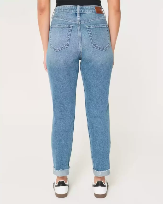Curvy Ultra High Ripped Medium Wash Mom Jeans