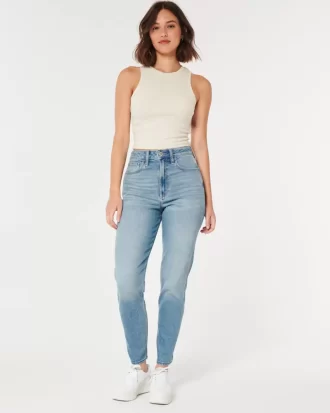 Curvy Ultra High Rise Medium Wash Mom Jeans