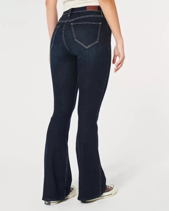 Τζιν με καμπυλωτό ψηλό ύφασμα Dark Wash Flare