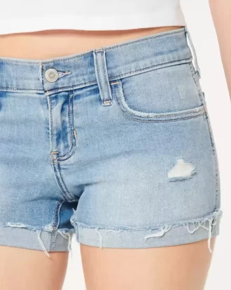 Τζιν σορτς με χαμηλό ανάγλυφο Distressed Light Wash