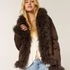 Μπουφάν Faux Shearling με επένδυση από ψεύτικη γούνα Μπουφάν Faux Shearling με επένδυση από ψεύτικη γούνα