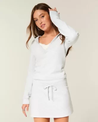 Μακρυμάνικο Fleece Φόρεμα με κουκούλα Μακρυμάνικο Fleece Φόρεμα με κουκούλα