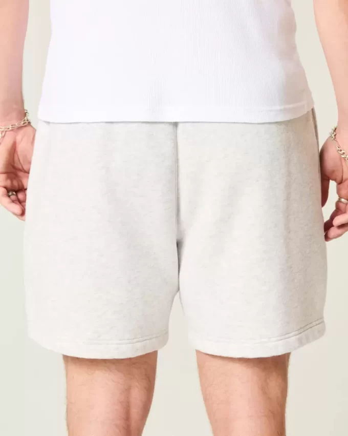 Χαλαρό Fleece Σορτς στο μέσο του μηρού Χαλαρό Fleece Σορτς στο μέσο του μηρού
