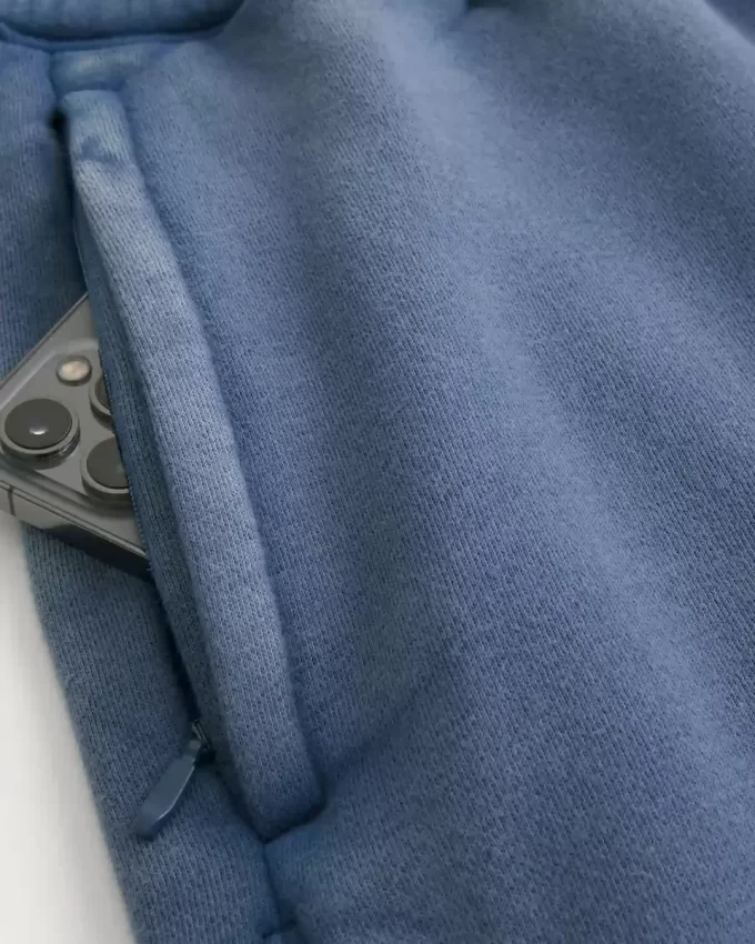 Χαλαρό Fleece Σορτς στο μέσο του μηρού Χαλαρό Fleece Σορτς στο μέσο του μηρού