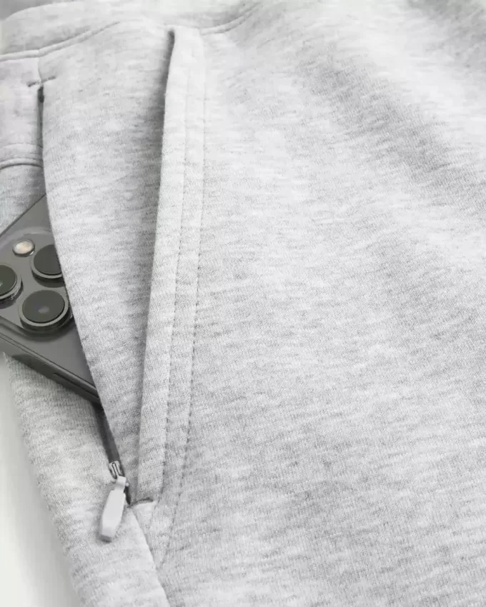 Σορτς Fleece με ψύξη στο μέσο του μηρού Σορτς Fleece με ψύξη στο μέσο του μηρού