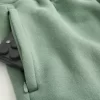 Χαλαρό Fleece Σορτς στο μέσο του μηρού Χαλαρό Fleece Σορτς στο μέσο του μηρού