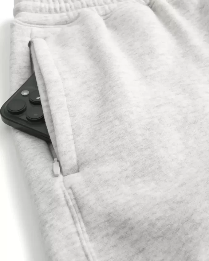 Χαλαρό Fleece Σορτς στο μέσο του μηρού Χαλαρό Fleece Σορτς στο μέσο του μηρού