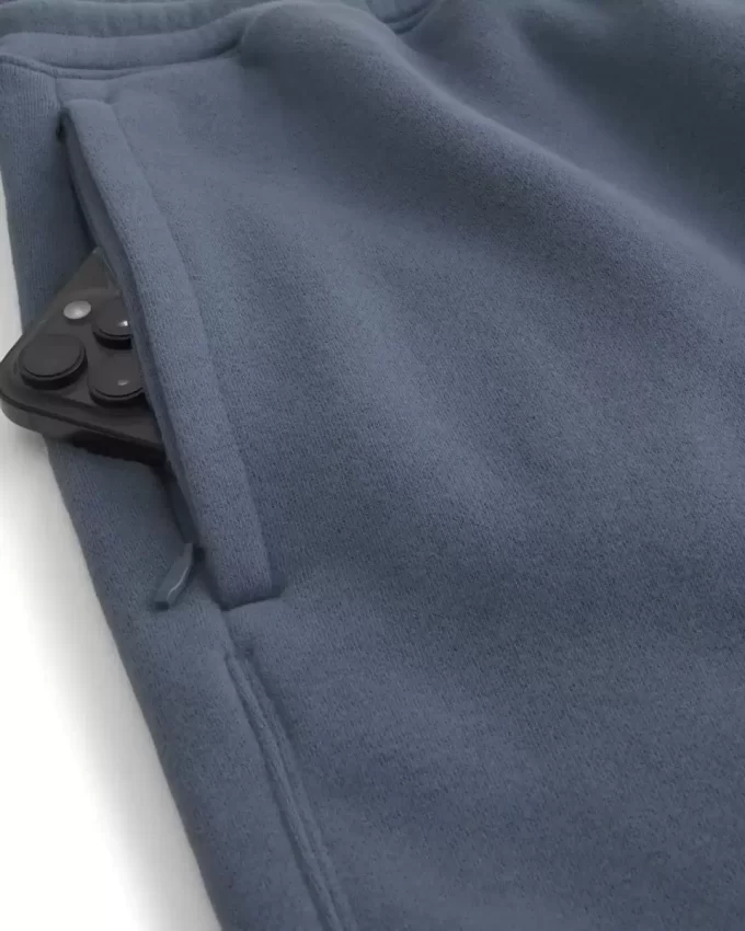 Χαλαρό Fleece Σορτς στο μέσο του μηρού Χαλαρό Fleece Σορτς στο μέσο του μηρού