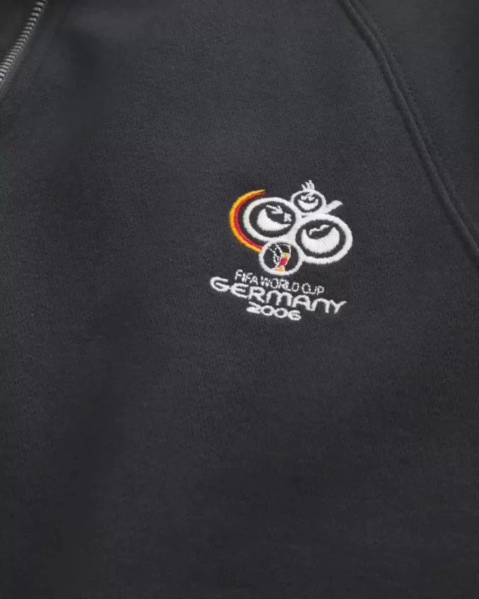 Μπουφάν γραφικών Fleece Track για Παγκόσμιο Κύπελλο FIFA 2006 Μπουφάν γραφικών Fleece Track για Παγκόσμιο Κύπελλο FIFA 2006