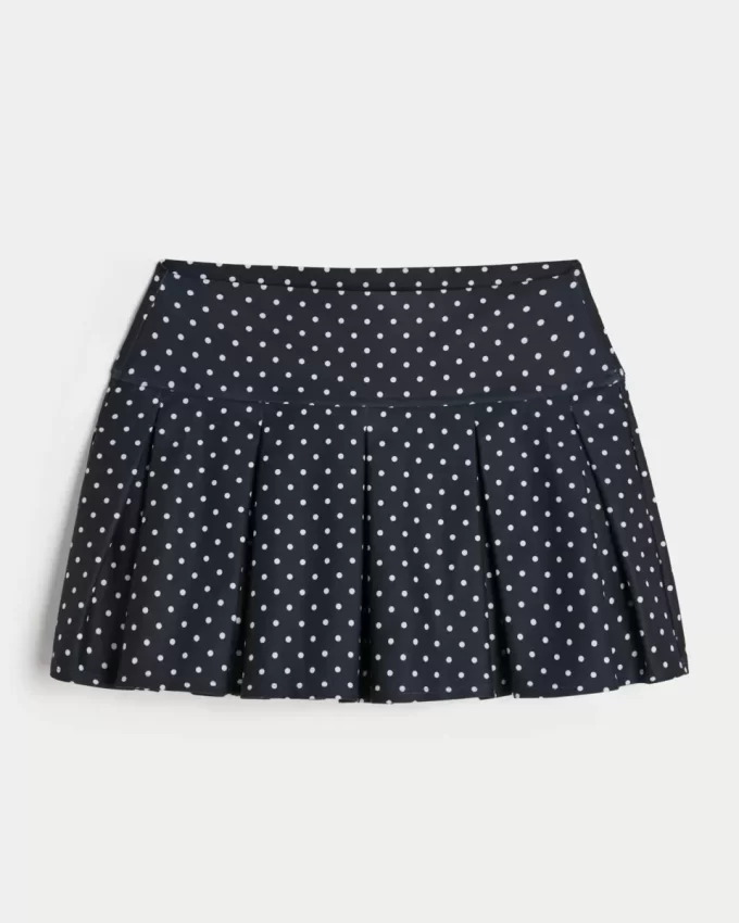 Gilly Hicks Active Drop-Waist Pleated Skortie Gilly Hicks Active Drop-Waist Pleated Skortie