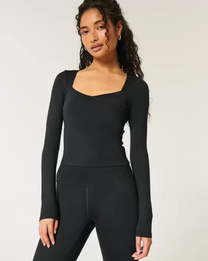 Gilly Hicks Active Recharge Ruched Sweetheart Top Gilly Hicks Active Recharge Ruched Sweetheart Top