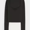 Gilly Hicks Active Recharge Ruched Sweetheart Top Gilly Hicks Active Recharge Ruched Sweetheart Top