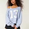 Γραφικό πουλόβερ Hollister Comfy Cloud Easy Off-the-Shoulder Number Γραφικό πουλόβερ Hollister Comfy Cloud Easy Off-the-Shoulder Number