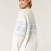 Hollister Comfy Cloud Teddy Bear Graphic Crew πουλόβερ Hollister Comfy Cloud Teddy Bear Graphic Crew πουλόβερ