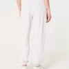 Hollister Feel Good Fleece Dad Joggers Hollister Feel Good Fleece Dad Joggers