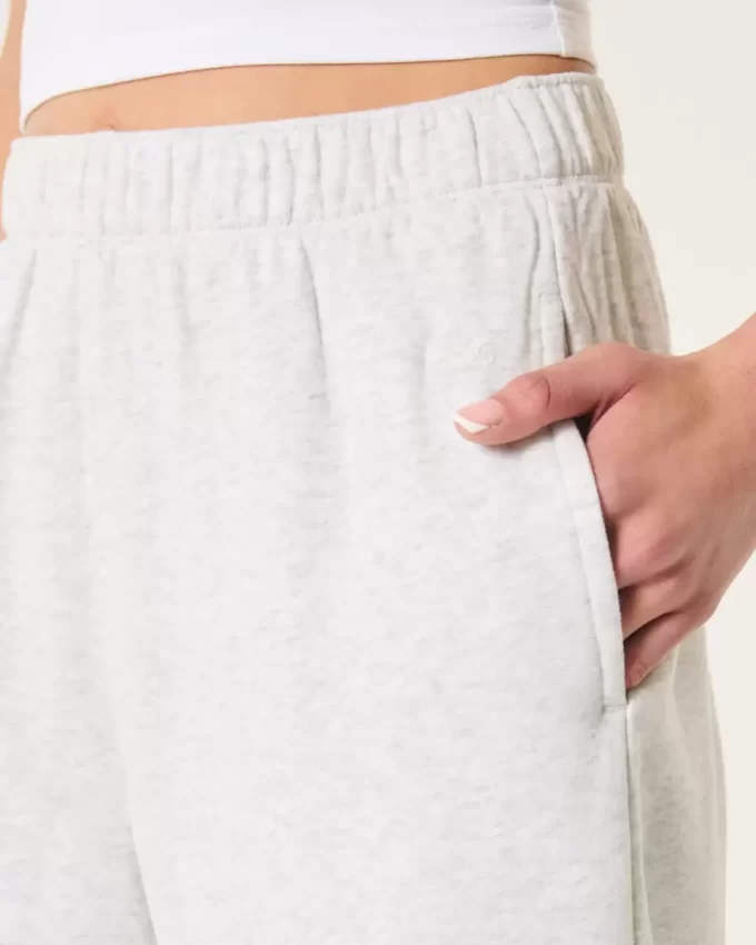 Hollister Feel Good Fleece Dad Joggers Hollister Feel Good Fleece Dad Joggers