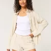 Χαμηλό λινό σορτς Hollister Livvy 3″ Χαμηλό λινό σορτς Hollister Livvy 3″