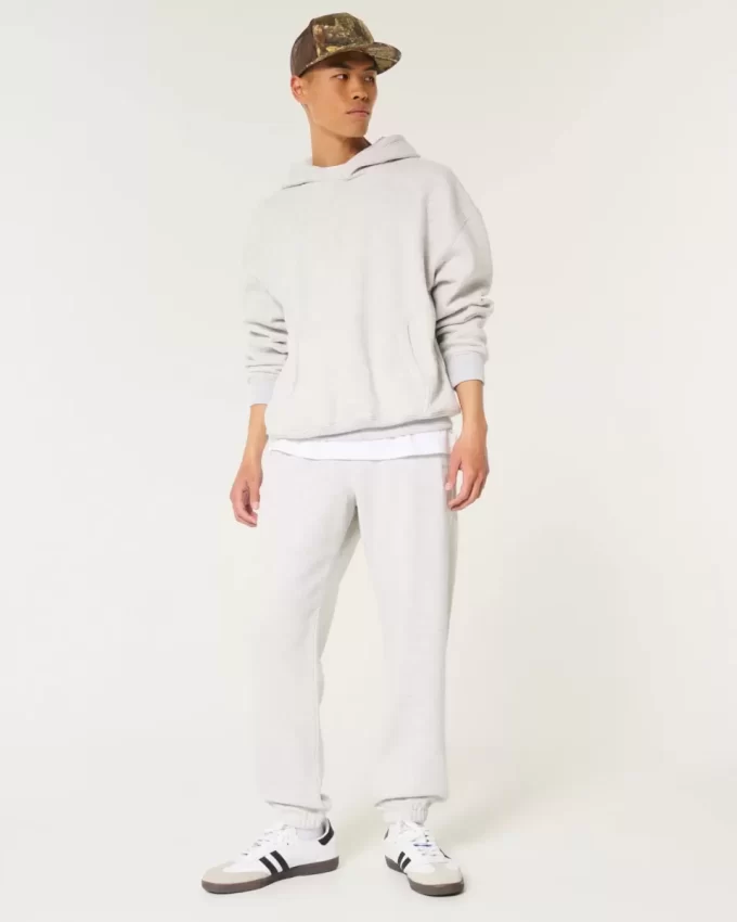 Χαλαροί Joggers με λογότυπο Fleece Χαλαροί Joggers με λογότυπο Fleece