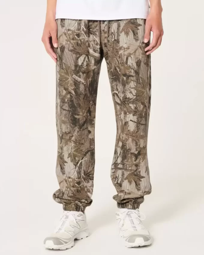 Χαλαροί Joggers με λογότυπο Fleece Χαλαροί Joggers με λογότυπο Fleece