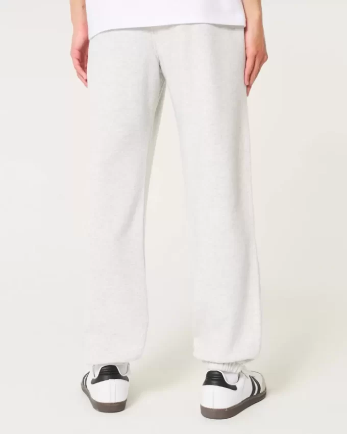 Χαλαροί Joggers με λογότυπο Fleece Χαλαροί Joggers με λογότυπο Fleece