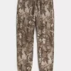 Χαλαροί Joggers με λογότυπο Fleece Χαλαροί Joggers με λογότυπο Fleece