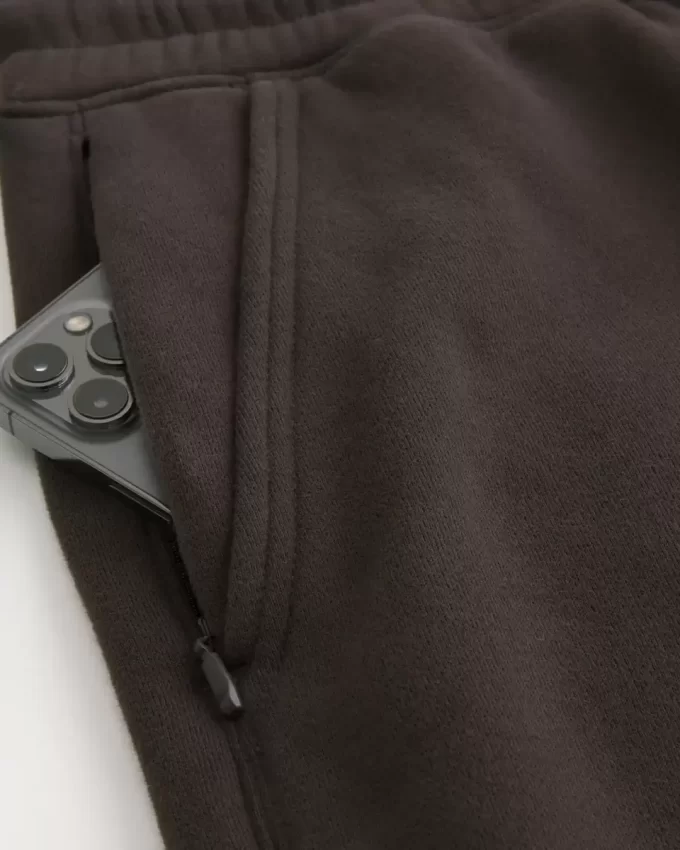 Χαλαροί Joggers με λογότυπο Fleece Χαλαροί Joggers με λογότυπο Fleece