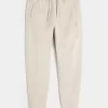 Χαλαροί Joggers με λογότυπο Fleece Χαλαροί Joggers με λογότυπο Fleece