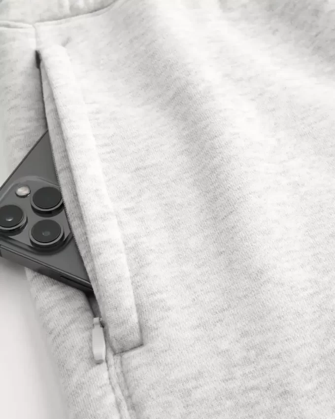 Χαλαροί Joggers με λογότυπο Fleece Χαλαροί Joggers με λογότυπο Fleece