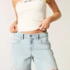 Χαμηλό ύψος Light Wash Baggy τζιν σορτς 5″ Χαμηλό ύψος Light Wash Baggy τζιν σορτς 5″
