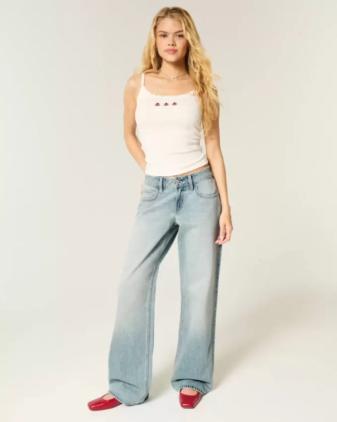 Χαμηλό ύψος Light Wash Baggy Jeans Χαμηλό ύψος Light Wash Baggy Jeans