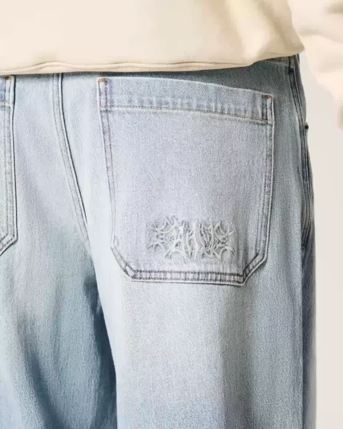 Κεντημένο Light Wash Skater Baggy Jeans Κεντημένο Light Wash Skater Baggy Jeans