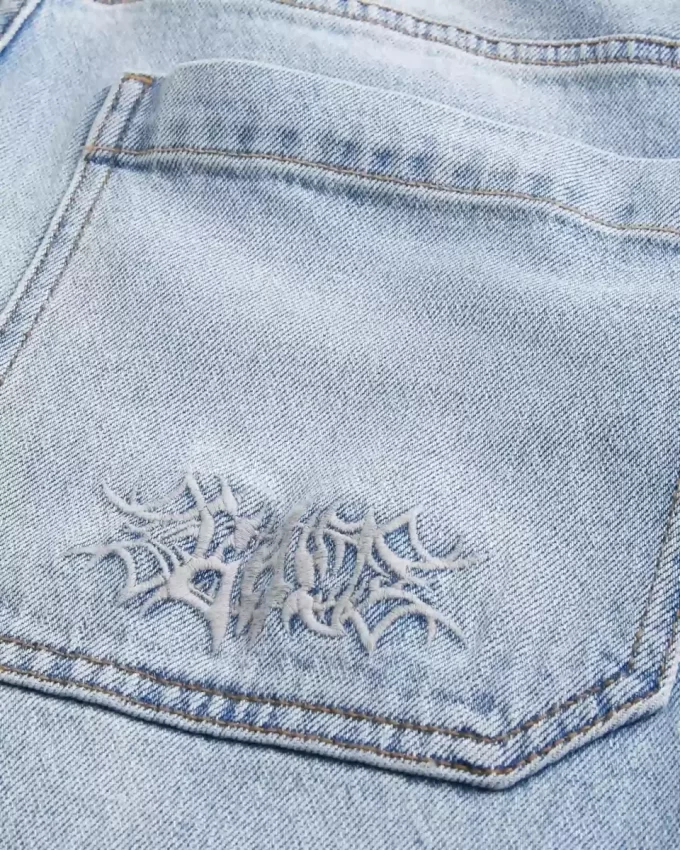 Κεντημένο Light Wash Skater Baggy Jeans Κεντημένο Light Wash Skater Baggy Jeans