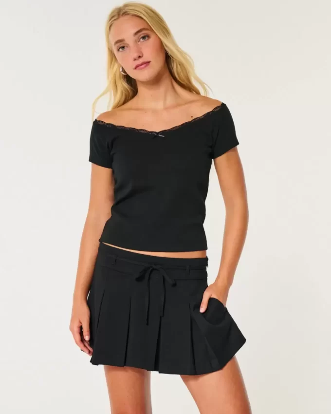 Ψηλόμεσο Mini Skort με πλισέ Ψηλόμεσο Mini Skort με πλισέ