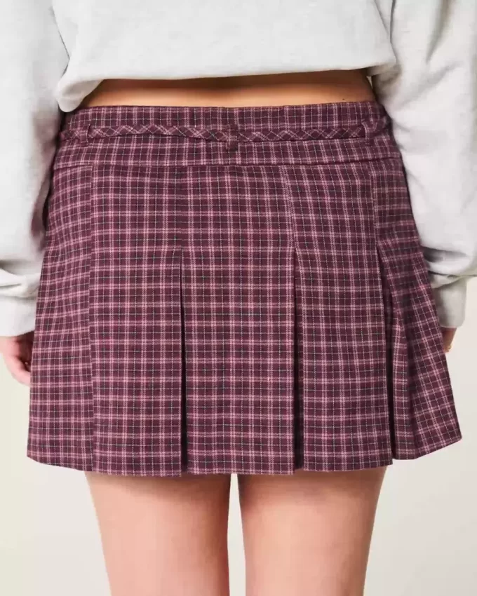 Ψηλόμεσο Mini Skort με πλισέ Ψηλόμεσο Mini Skort με πλισέ