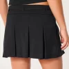 Ψηλόμεσο Mini Skort με πλισέ Ψηλόμεσο Mini Skort με πλισέ