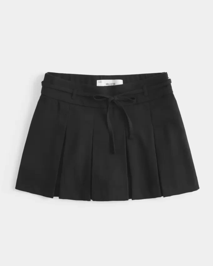 Ψηλόμεσο Mini Skort με πλισέ Ψηλόμεσο Mini Skort με πλισέ