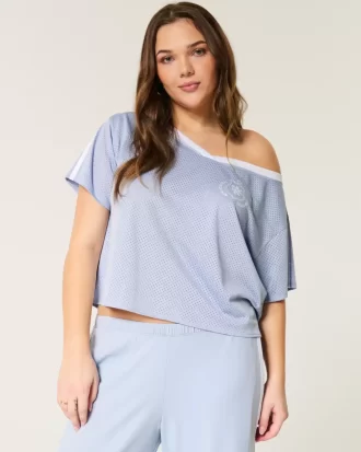 Υπερμεγέθη γραφική φανέλα Off-the-Shoulder Varsity