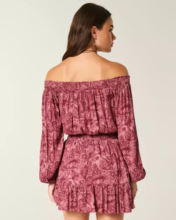 Πλεκτό φόρεμα On/Off-the-Shoulder Πλεκτό φόρεμα On/Off-the-Shoulder