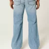Τζιν με μεσαία πλύση Relaxed Bootcut Τζιν με μεσαία πλύση Relaxed Bootcut