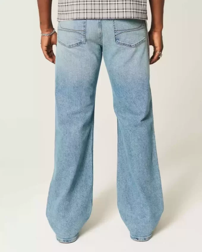 Τζιν με μεσαία πλύση Relaxed Bootcut Τζιν με μεσαία πλύση Relaxed Bootcut