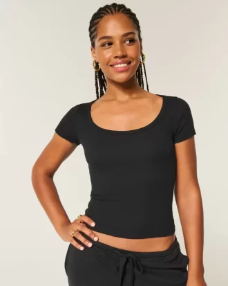 Scoop T-Shirt
